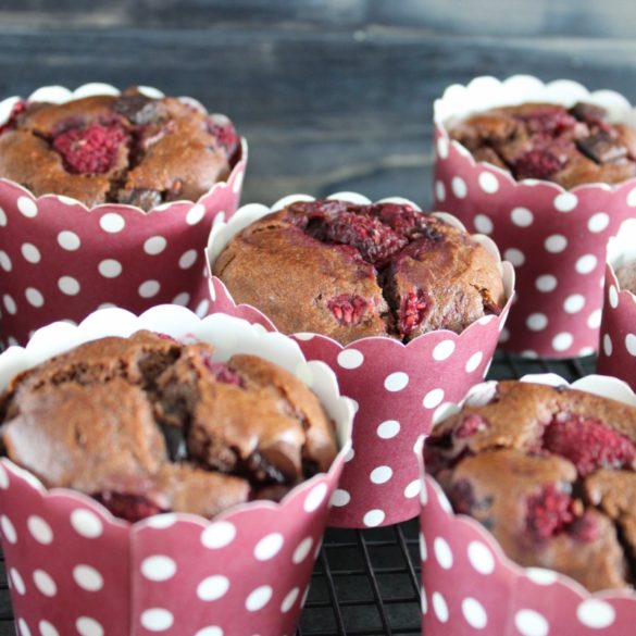 Frambuazlı çikolatalı muffin